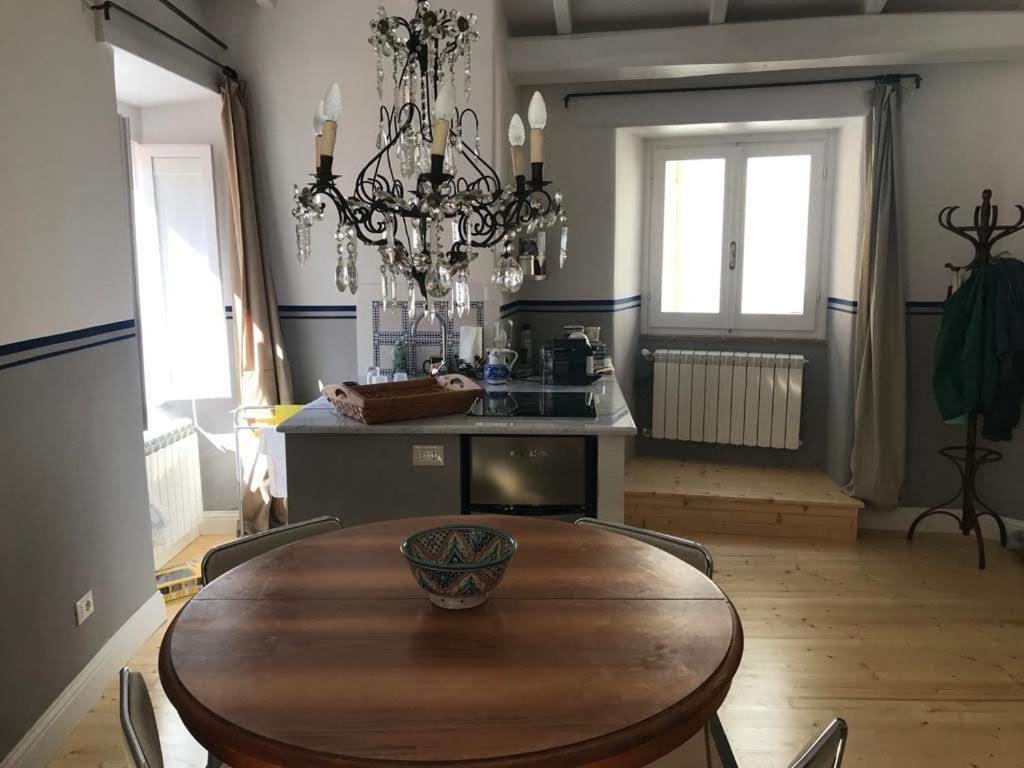 La Piazza Apartment Cantalupo in Sabina ภายนอก รูปภาพ